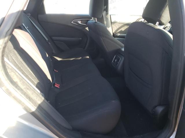 Photo 10 from auction – 2016 CHRYSLER 200 LIMITE with VIN 1C3CCCAB0GN104818