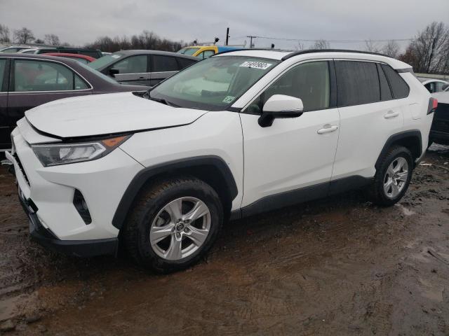 TOYOTA RAV4 XLE 2019 with VIN JTMP1RFV9KJ001244 - Photo from auction