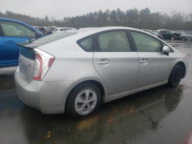 Photo 3 from auction – 2013 TOYOTA PRIUS with VIN JTDKN3DU1D5571806