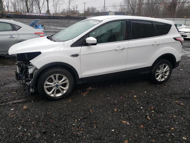 FORD ESCAPE SE 2017 with VIN 1FMCU9GD2HUD33296 - Photo from auction