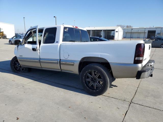 Photo 2 from auction – 2000 CHEVROLET SILVERADO with VIN 2GCEC19T7Y1228173