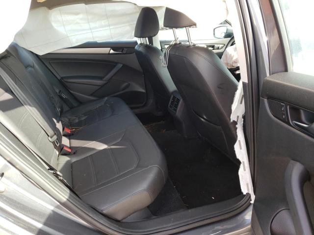 Photo 10 from auction – 2014 VOLKSWAGEN PASSAT SE with VIN 1VWBP7A33EC017982