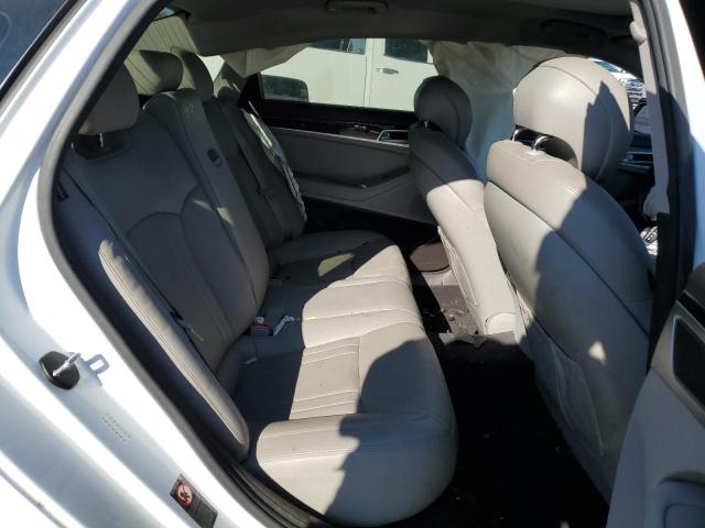Photo 10 from auction – 2016 HYUNDAI GENESIS 3. with VIN KMHGN4JE8GU117356