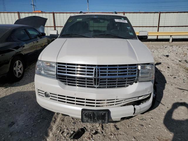 Photo 5 from auction – 2011 LINCOLN NAVIGATOR with VIN 5LMJJ2H51BEJ06775