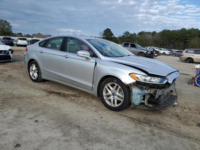 Photo 4 from auction – 2013 FORD FUSION SE with VIN 3FA6P0HR3DR372551