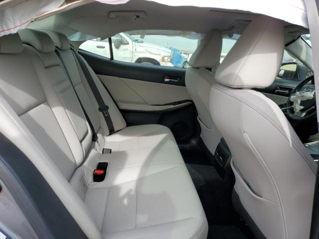 Photo 10 from auction – 2016 LEXUS IS 200T with VIN JTHBA1D2XG5037883