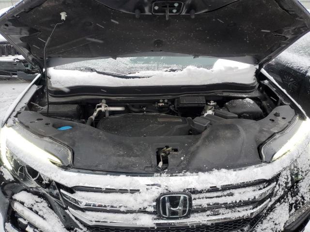 Photo 11 from auction – 2017 HONDA PILOT TOUR with VIN 5FNYF6H90HB008717