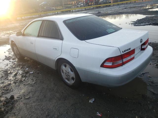 Photo 2 from auction – 2000 LEXUS ES 300 with VIN JT8BF28G4Y0286126
