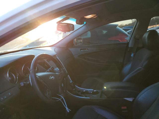 Photo 7 from auction – 2012 HYUNDAI SONATA SE with VIN 5NPEC4AB7CH416249