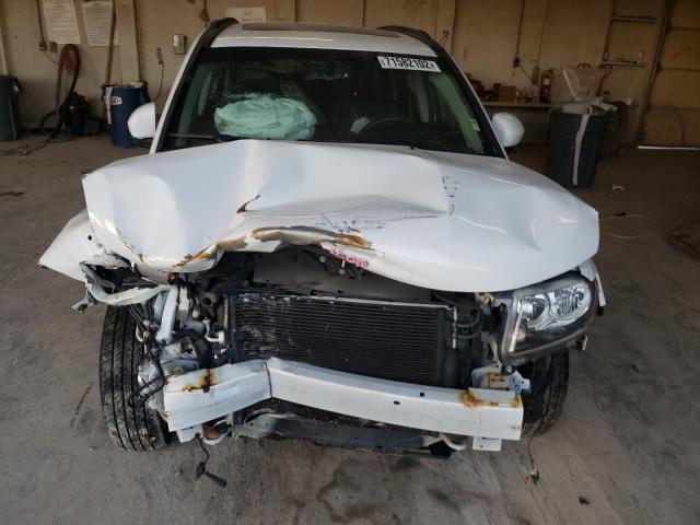 Photo 5 from auction – 2016 JEEP COMPASS LA with VIN 1C4NJCEA5GD815206