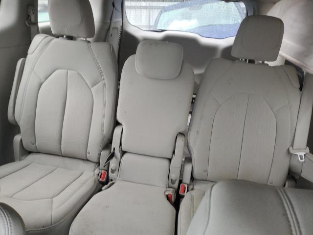Photo 10 from auction – 2017 CHRYSLER PACIFICA T with VIN 2C4RC1DG1HR536839