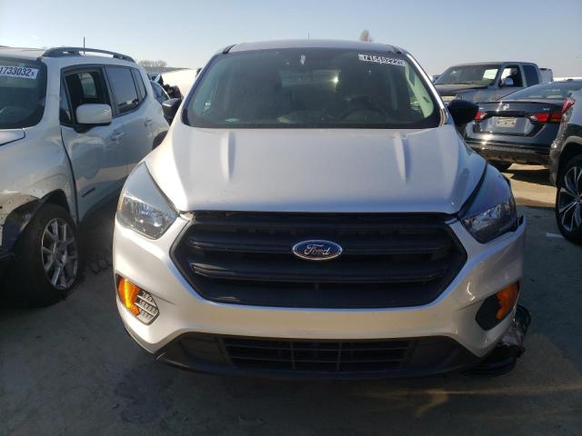 Photo 5 from auction – 2018 FORD ESCAPE S with VIN 1FMCU0F79JUB52984