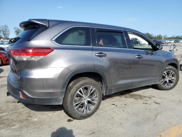 Photo 3 from auction – 2019 TOYOTA HIGHLANDER with VIN 5TDZZRFH7KS345590