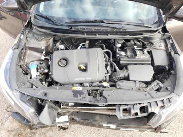 Photo 11 from auction – 2017 KIA FORTE LX with VIN 3KPFK4A70HE041092