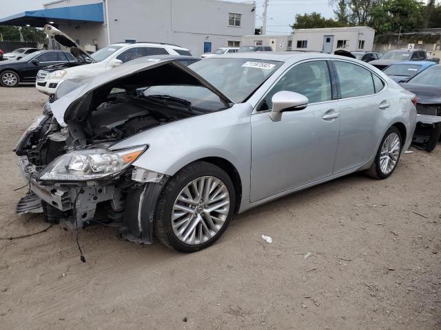 LEXUS ES 350 2013 with VIN JTHBK1GG0D2009740 - Photo from auction