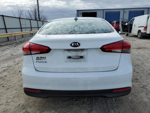 Photo 6 from auction – 2017 KIA FORTE LX with VIN 3KPFK4A7XHE070289