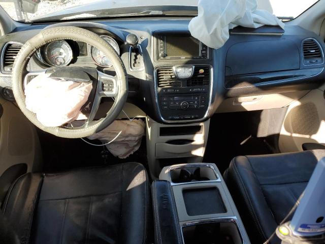 Photo 8 from auction – 2013 CHRYSLER TOWN & COU with VIN 2C4RC1BG4DR674744