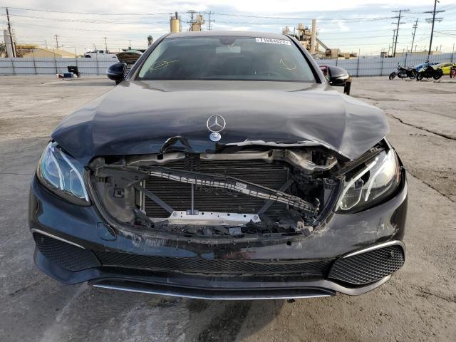 Photo 5 from auction – 2017 MERCEDES-BENZ E 300 with VIN WDDZF4JB8HA097649