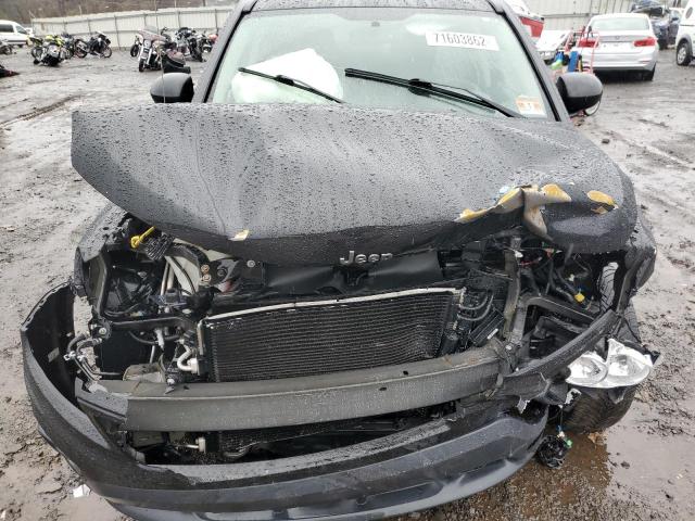 Photo 12 from auction – 2017 JEEP COMPASS SP with VIN 1C4NJCBA5HD173818