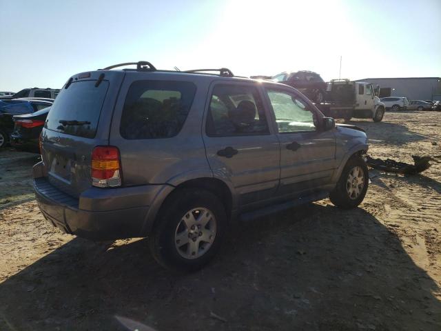 Photo 3 from auction – 2007 FORD ESCAPE with VIN 1FMYU03127KB79602
