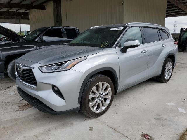 TOYOTA HIGHLANDER 2022 with VIN 5TDYZRAH3NS558995 - Photo from auction
