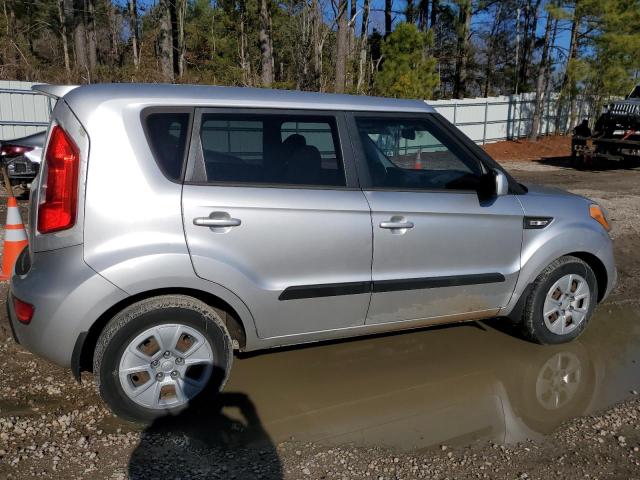 Photo 3 from auction – 2013 KIA SOUL with VIN KNDJT2A51D7490379