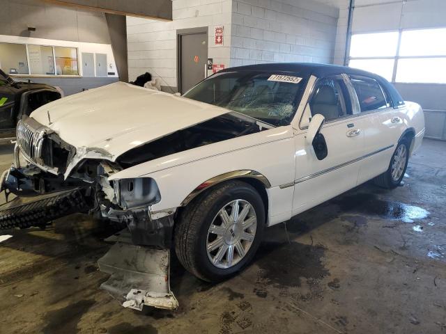 LINCOLN TOWN CAR S 2010 with VIN 2LNBL8CV6AX632005 - Photo from auction