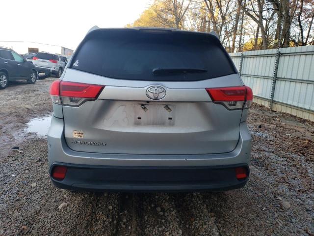 Photo 6 from auction – 2019 TOYOTA HIGHLANDER with VIN 5TDZARFH7KS047676