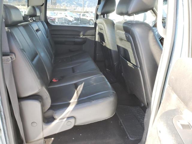 Photo 10 from auction – 2011 GMC SIERRA K25 with VIN 1GT120CG1BF255148