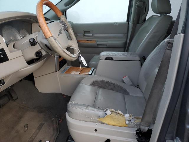 Photo 7 from auction – 2007 CHRYSLER ASPEN LIMI with VIN 1A8HW58287F582918