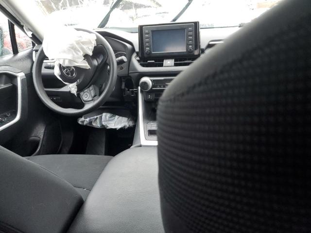 Photo 8 from auction – 2019 TOYOTA RAV4 LE with VIN 2T3F1RFV5KW021438
