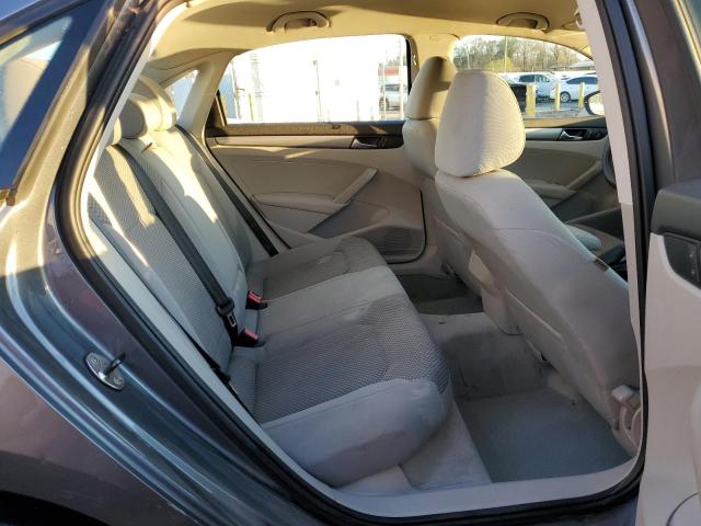Photo 10 from auction – 2012 VOLKSWAGEN PASSAT S with VIN 1VWAP7A37CC054316