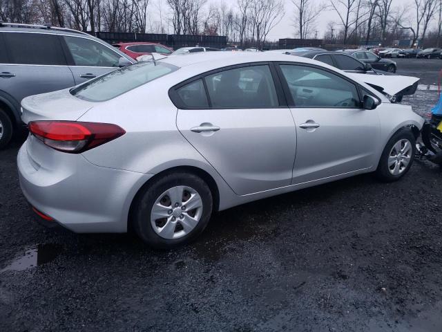 صورة رقم 3 من المزاد - 2017 KIA FORTE LX مع VIN 3KPFK4A74HE012971