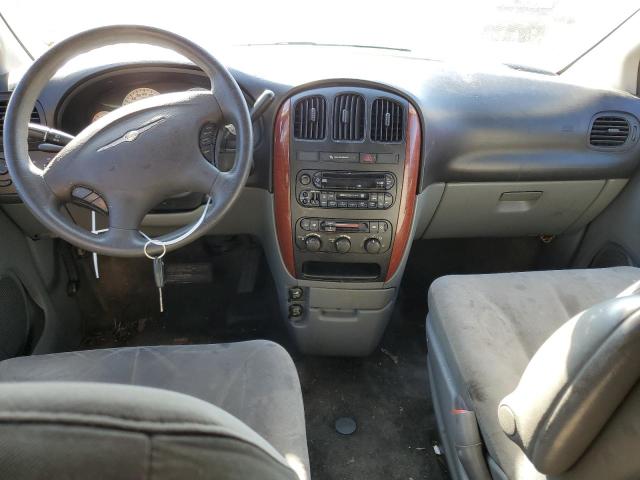 Photo 8 from auction – 2007 CHRYSLER TOWN & COU with VIN 2A4GP44R07R362219