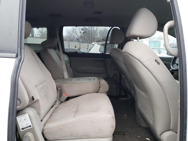 Photo 11 from auction – 2015 KIA SEDONA LX with VIN KNDMB5C17F6070226