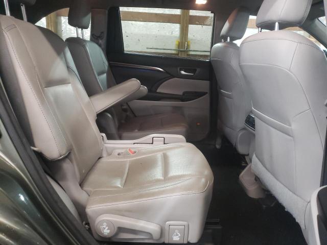 Photo 11 from auction – 2016 TOYOTA HIGHLANDER with VIN 5TDDKRFH2GS275809