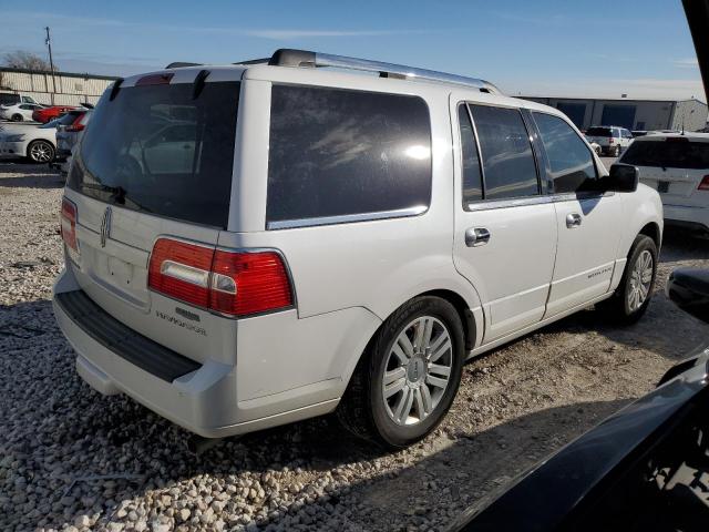 Photo 3 from auction – 2011 LINCOLN NAVIGATOR with VIN 5LMJJ2H51BEJ06775
