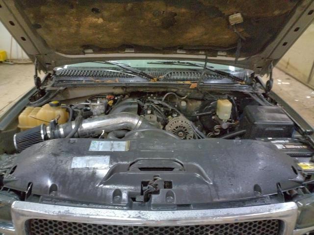 Photo 12 from auction – 2001 GMC DENALI with VIN 1GKEK63U61J302622