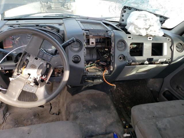 Photo 8 from auction – 2004 FORD F150 with VIN 1FTRF12W54NC66829