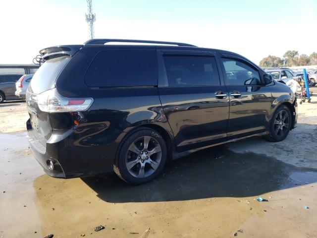 Photo 3 from auction – 2016 TOYOTA SIENNA SE with VIN 5TDXK3DC7GS720563
