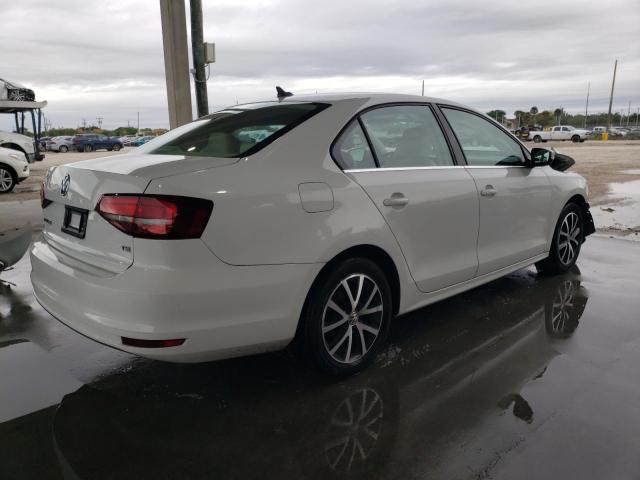 Photo 3 from auction – 2017 VOLKSWAGEN JETTA SE with VIN 3VWDB7AJ4HM303560
