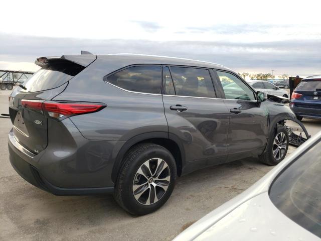 Photo 3 from auction – 2021 TOYOTA HIGHLANDER with VIN 5TDGZRAH6MS535432