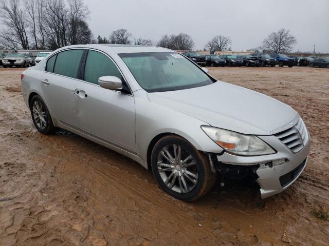 Photo 4 from auction – 2011 HYUNDAI GENESIS 4. with VIN KMHGC4DF6BU132909