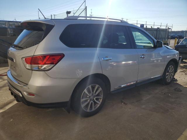 Photo 3 from auction – 2015 NISSAN PATHFINDER with VIN 5N1AR2MN0FC676396