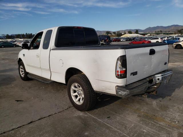 Photo 2 from auction – 2000 FORD F150 with VIN 1FTPX17L9YKA04614