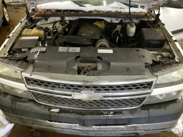 Photo 11 from auction – 2005 CHEVROLET SILVERADO with VIN 1GCHC29U95E223563