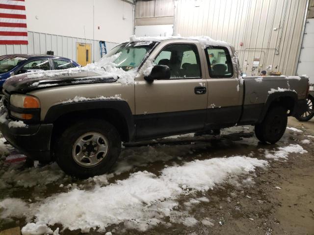 GMC NEW SIERRA 2002 with VIN 2GTEK19VX21141055 - Photo from auction