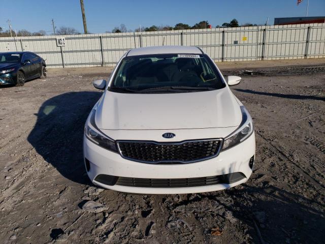 Photo 5 from auction – 2017 KIA FORTE LX with VIN KNAFK5A84H5725540