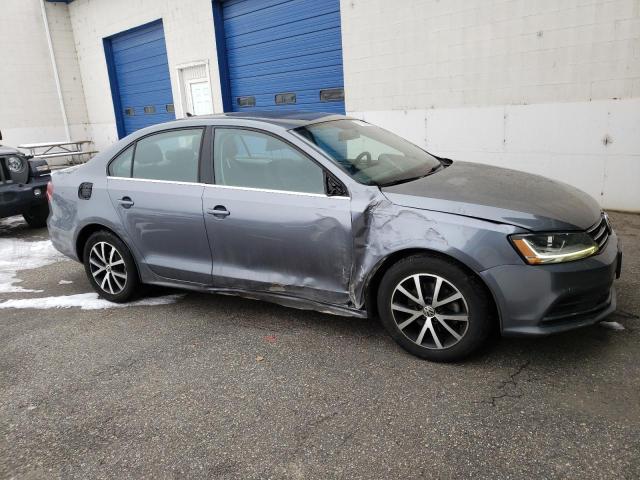 Photo 4 from auction – 2017 VOLKSWAGEN JETTA SE with VIN 3VWDB7AJXHM251707