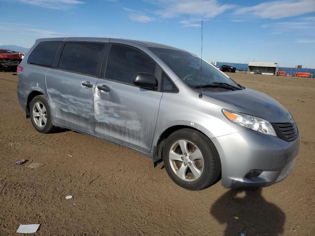 Photo 4 from auction – 2013 TOYOTA SIENNA with VIN 5TDZK3DC1DS343507